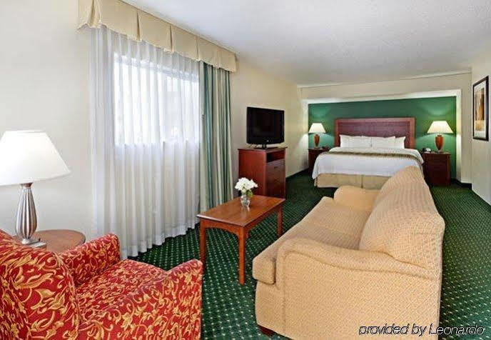 Residence Inn By Marriott Spartanburg Εξωτερικό φωτογραφία